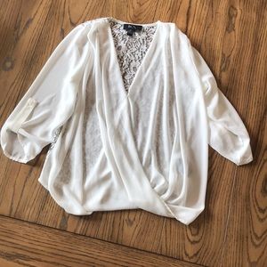 Lace back blouse- 🌟3 for $30 sale